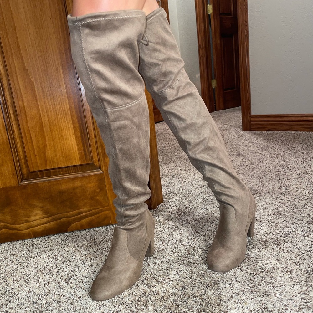 BRAND NEW High Leg Heel Booties